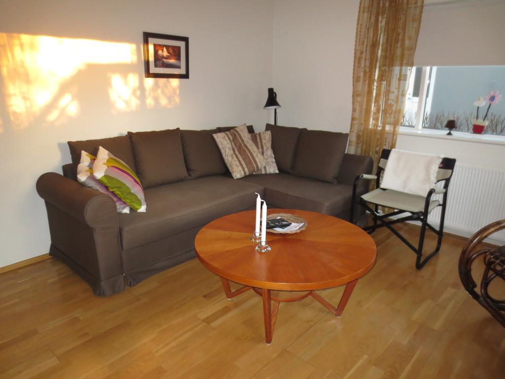 Teigur Guesthouse أكرانيس المظهر الخارجي الصورة